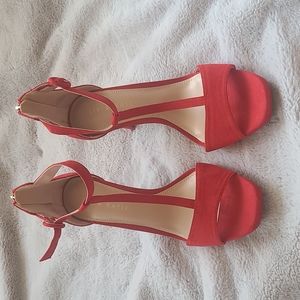 Red Kelly and Katie heels size 8